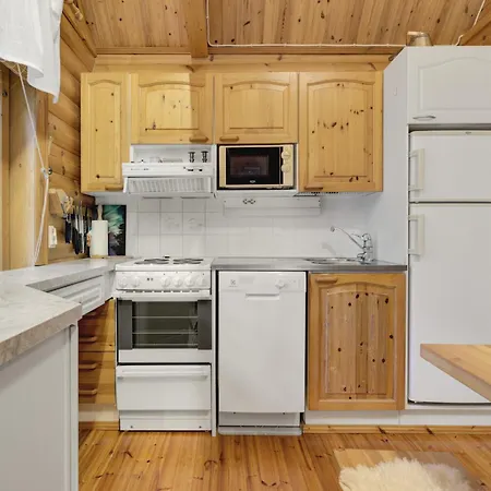 Aurora Pelkosenniemi