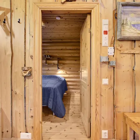 Aurora - Valkea Homes * Pelkosenniemi