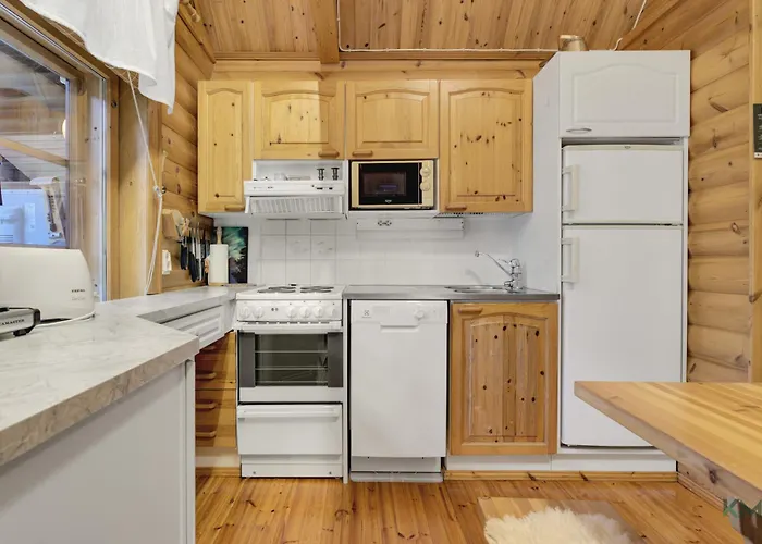 Aurora Pelkosenniemi